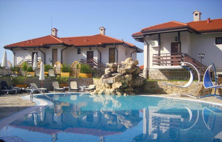 Bay View Villas - Luxury Villas & Apartments Kosharitsa Buitenkant foto