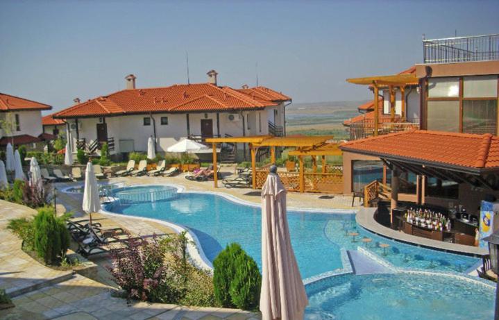 Bay View Villas - Luxury Villas & Apartments Kosharitsa Buitenkant foto